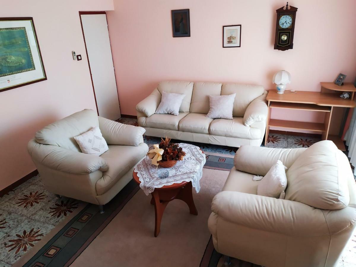 Antonio Apartment Rovinj Bagian luar foto